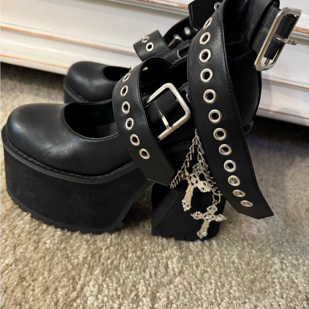 Dolls Kill Black Platform Buckle Shoes - Picture 4 of 4